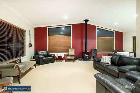Property photo of 7 Lawson Close Petrie QLD 4502