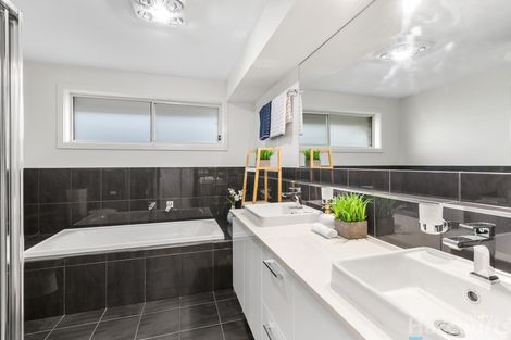 Property photo of 9 Katal Street Fletcher NSW 2287