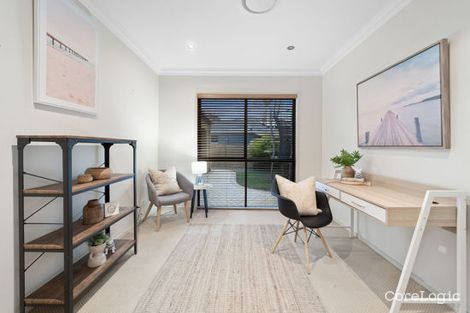 Property photo of 8 Fitzalan Circuit Arundel QLD 4214