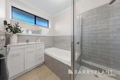 Property photo of 68 Dover Street Albanvale VIC 3021