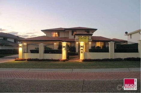 65 Delaney Cct, Carindale, QLD 4152