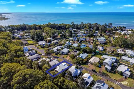 Property photo of 11 Brackish Court Toogoom QLD 4655