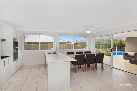 Property photo of 6 Fairlight Circuit Mardi NSW 2259