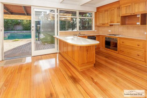 Property photo of 9 St James Avenue Mont Albert VIC 3127