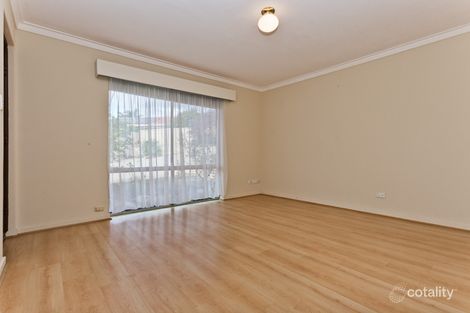 Property photo of 2/14 Philmore Crescent Kardinya WA 6163