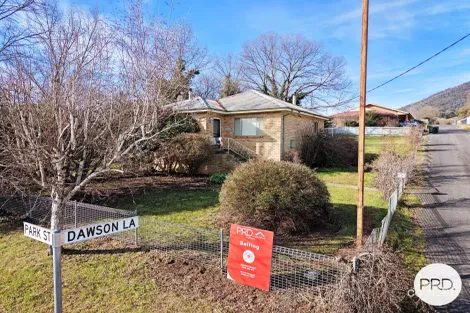 12 Park St, Tumbarumba, NSW 2653