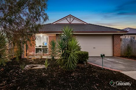 Property photo of 9 Cerreto Mews Pakenham VIC 3810