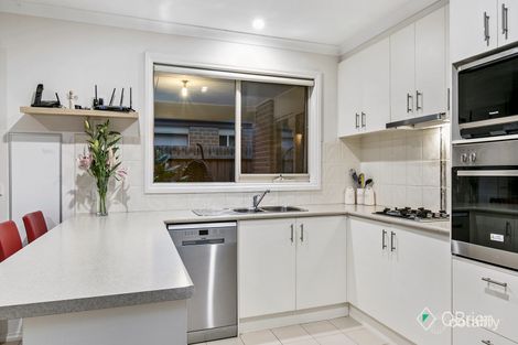 Property photo of 9 Cerreto Mews Pakenham VIC 3810