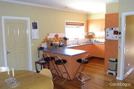Property photo of 10 Henry Road Croydon VIC 3136