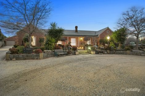 Property photo of 4 Bourbon Way Waurn Ponds VIC 3216