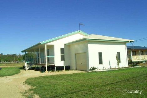 60 Donald St, Leyburn, QLD 4365