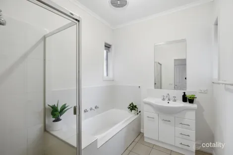 Property photo of 3/3 Langwith Avenue Boronia VIC 3155