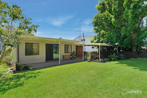 Property photo of 32 Audie Parade Berkeley Vale NSW 2261