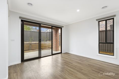 Property photo of 10 Nader Close Redan VIC 3350