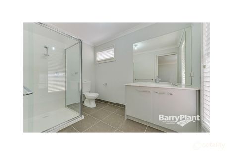 Property photo of 16/2-22 Breanne Place Keysborough VIC 3173