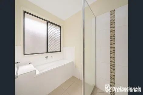 Property photo of 5 Cornforth Crescent Kirkwood QLD 4680