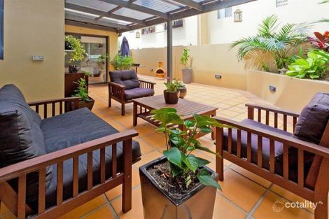 Property photo of 35/68 Beeston Street Teneriffe QLD 4005