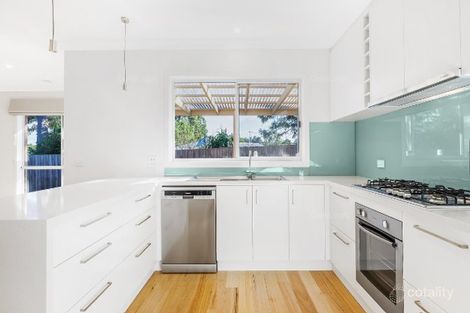 Property photo of 25B Ian Grove Mount Waverley VIC 3149