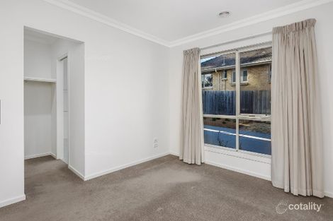 Property photo of 25B Ian Grove Mount Waverley VIC 3149