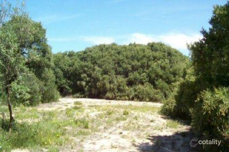 11-13 Wave Cap Ct, Golden Beach, VIC 3851