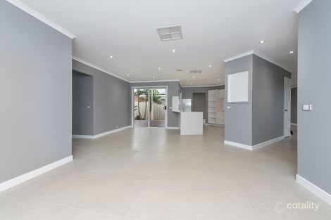 Property photo of 32 Wenlock Avenue Altona Meadows VIC 3028