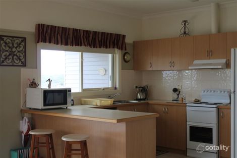 Property photo of 72 Merrett Street Peterborough VIC 3270