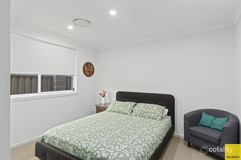 Property photo of 12 Rosina Street Stream Hill NSW 2526