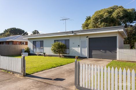 27 Alexander Ave, Cowes, VIC 3922