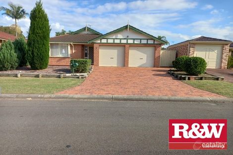 7 Glenrock Ct, Wattle Grove, NSW 2173