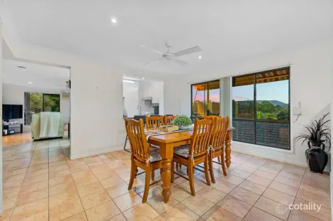 Property photo of 8 The Mores Nerang QLD 4211