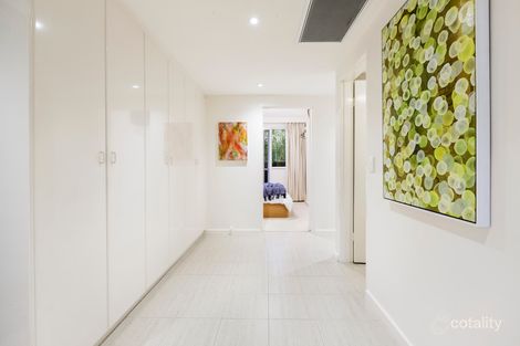 Property photo of 1/2 Kensington Road South Yarra VIC 3141