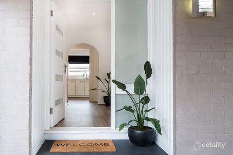 Property photo of 18 Elisdon Drive Seaford VIC 3198