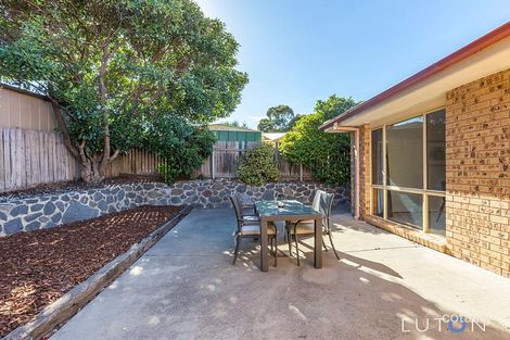 2/15 Forsythe St, Banks, ACT 2906