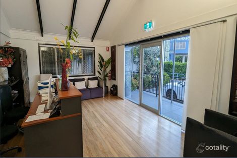 176 Ashmore Rd, Benowa, QLD 4217