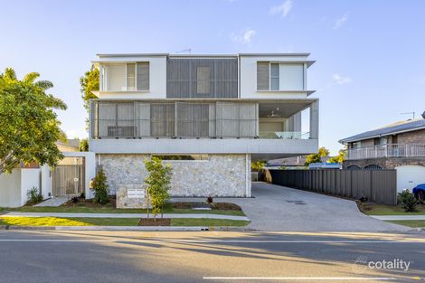 81 Mountain View Ave, Miami, QLD 4220