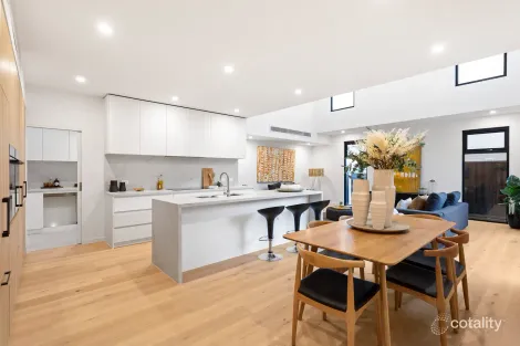 Property photo of 2 Lomond Street Glen Iris VIC 3146