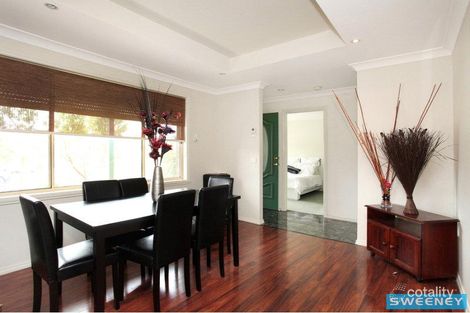 Property photo of 9 Howqua Way Taylors Hill VIC 3037