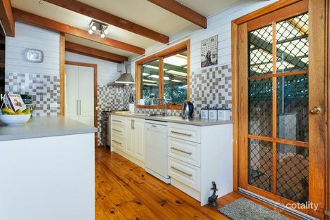 Property photo of 33 Clarendon Drive Somerville VIC 3912