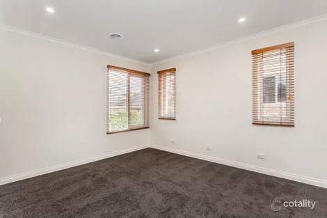 Property photo of 3/24 Carrathool Street Bulleen VIC 3105
