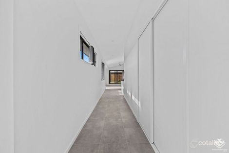 Property photo of 14 Aspen Circuit Logan Reserve QLD 4133