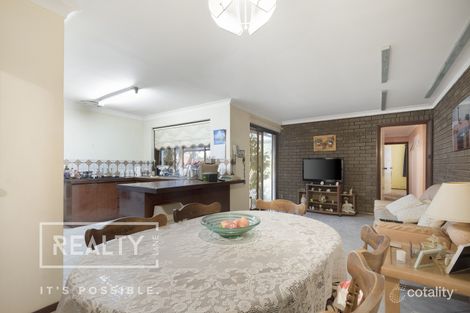 Property photo of 38 Luccombe Way Karrinyup WA 6018