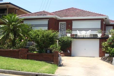 16 Theresa St, Smithfield, NSW 2164