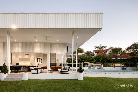 Property photo of 305 Cavendish Road Coorparoo QLD 4151