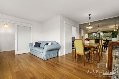 Property photo of 6 Karrin Close Yallambie VIC 3085