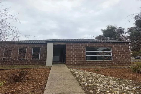 1 Vicky Ct, Point Cook, VIC 3030