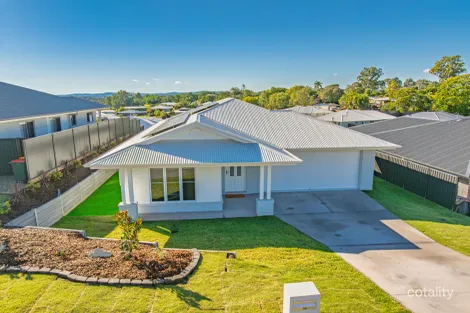 32 Brickfield Cres, Southside, QLD 4570