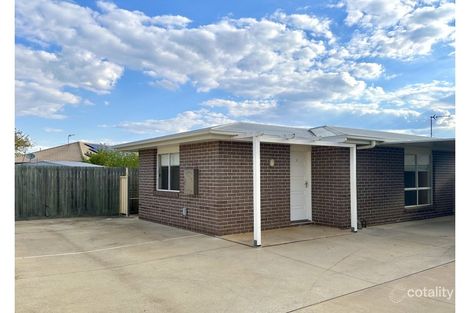 3/4 Clive St, Oakey, QLD 4401