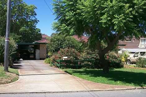 4 Barron Way, Orelia, WA 6167