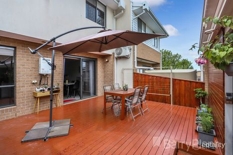 Property photo of 41 Venezia Promenade Greenvale VIC 3059