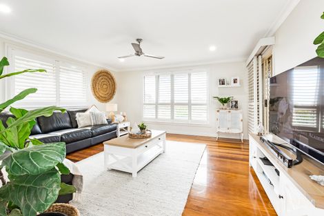 Property photo of 16 Cypress Close Kin Kora QLD 4680